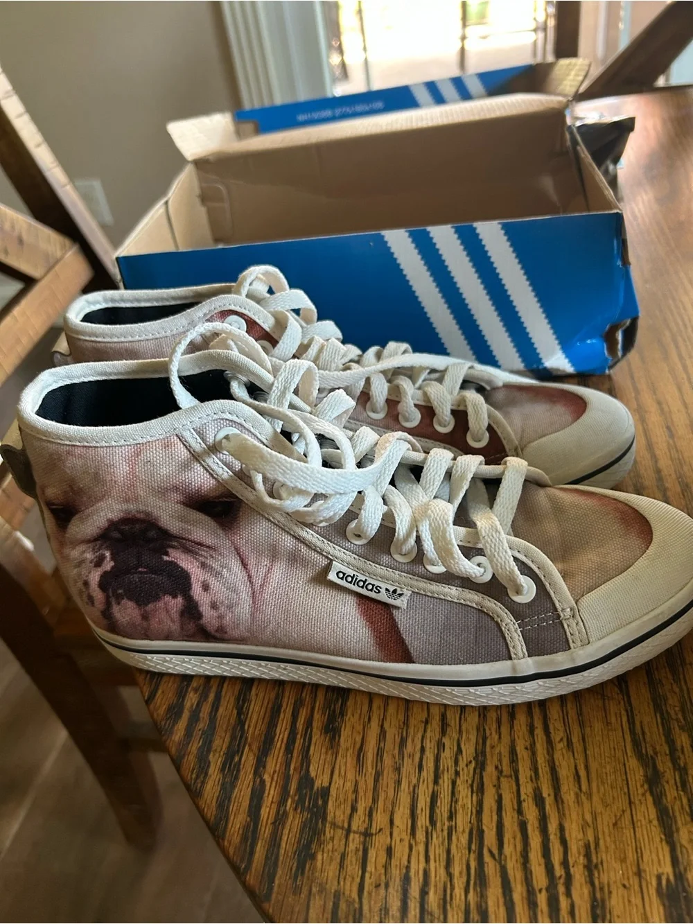 adidas High-Top Sneakers with Bulldog Graphic - Cream/White
